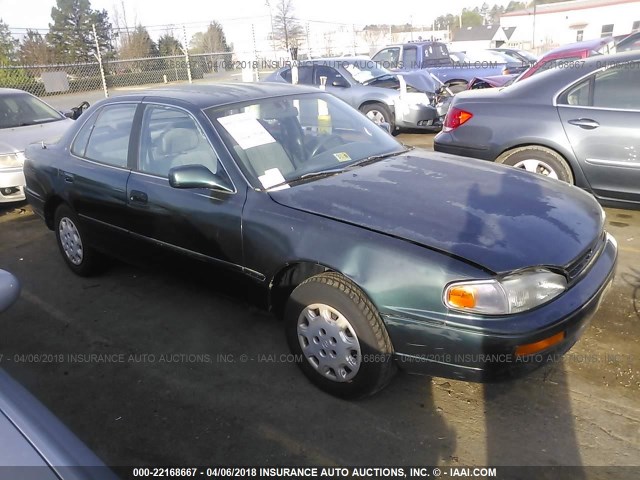 4T1BF12K9TU119234 - 1996 TOYOTA CAMRY LE/XLE/SE GREEN photo 1