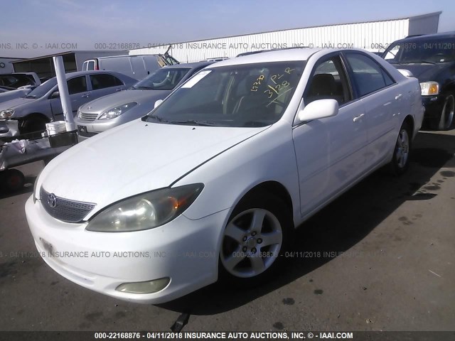4T1BE32K83U160324 - 2003 TOYOTA CAMRY LE/XLE/SE თეთრი ფოტო 2