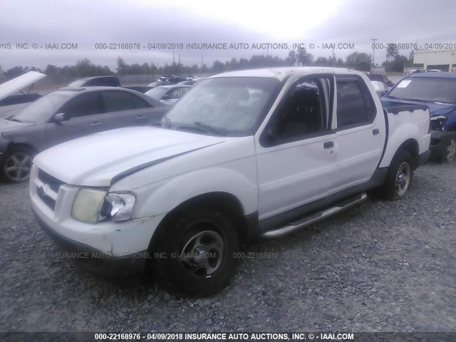 1FMZU67K54UC22310 - 2004 FORD EXPLORER SPORT TR  WHITE photo 2