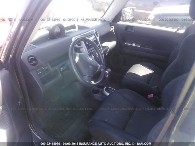 JTLKT324850200640 - 2005 TOYOTA SCION XB GREEN photo 5