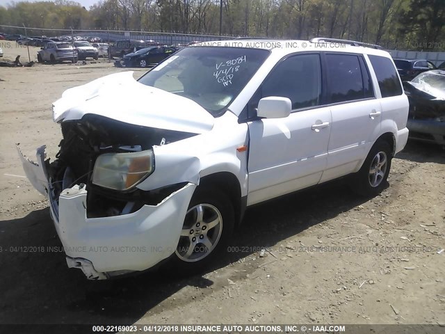 5FNYF28576B048084 - 2006 HONDA PILOT EX WHITE photo 2