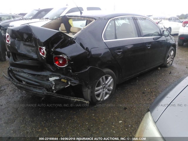 3VWEG71K37M159223 - 2007 VOLKSWAGEN JETTA WOLFSBURG 黑色 照片 4