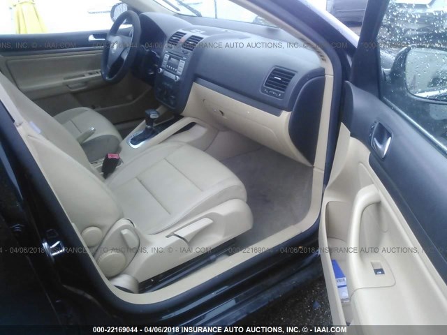 3VWEG71K37M159223 - 2007 VOLKSWAGEN JETTA WOLFSBURG 黑色 照片 5