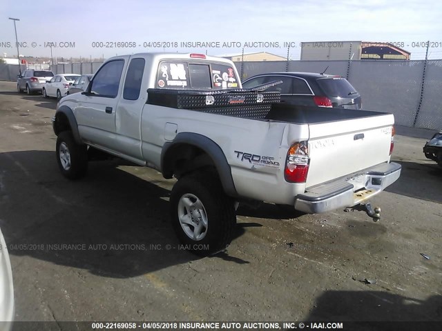 5TEWN72N42Z124935 - 2002 TOYOTA TACOMA XTRACAB SILVER photo 3