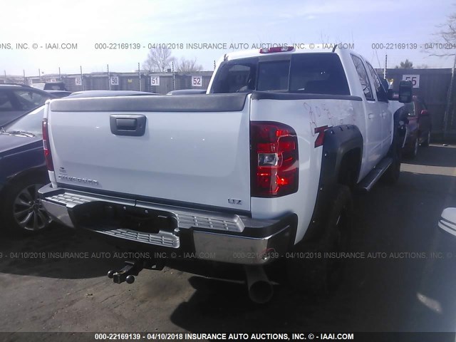 1GC1KYC88EF139750 - 2014 CHEVROLET SILVERADO K2500 HEAVY DUTY LTZ WHITE photo 4