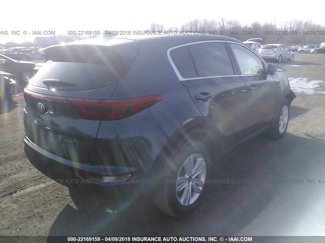 KNDPMCAC5H7128721 - 2017 KIA SPORTAGE LX BLUE photo 4