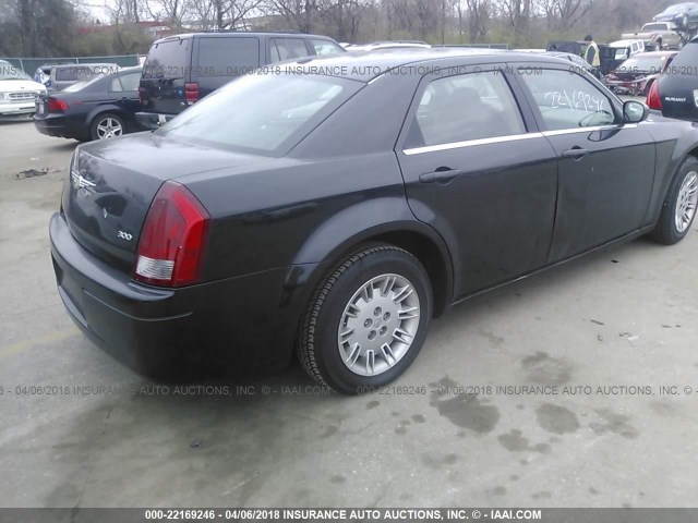 2C3KA43R87H668808 - 2007 CHRYSLER 300 BLACK photo 4