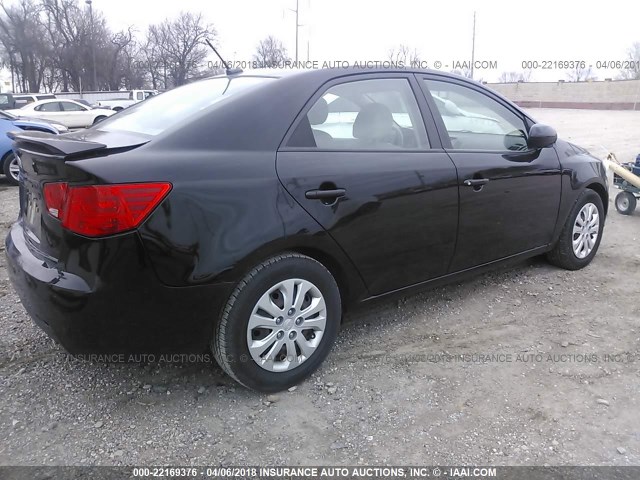 KNAFT4A23C5479933 - 2012 KIA FORTE LX BLACK photo 4