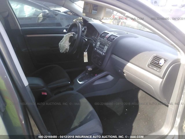 3VWHM71K98M194419 - 2008 VOLKSWAGEN JETTA S 灰色 照片 5