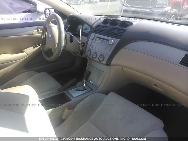 4T1CE38P96U747675 - 2006 TOYOTA CAMRY SOLARA SE/SLE შავი ფოტო 5