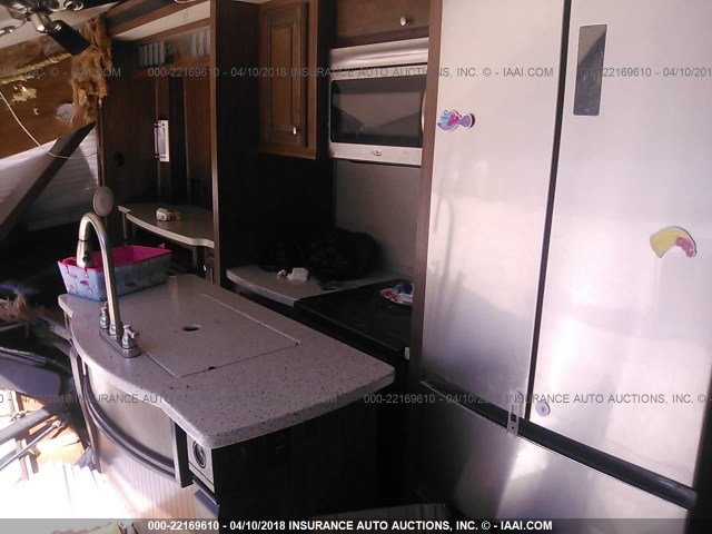 5SFBG4226HE326987 - 2017 HEARTLAND OTHER  白色 照片 8