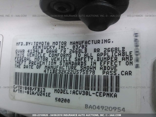 4T1BE32K22U575878 - 2002 TOYOTA CAMRY LE/XLE/SE WHITE photo 9