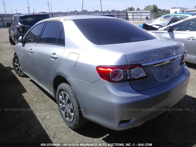 2T1BU4EE2BC753062 - 2011 TOYOTA COROLLA S/LE SILVER photo 3