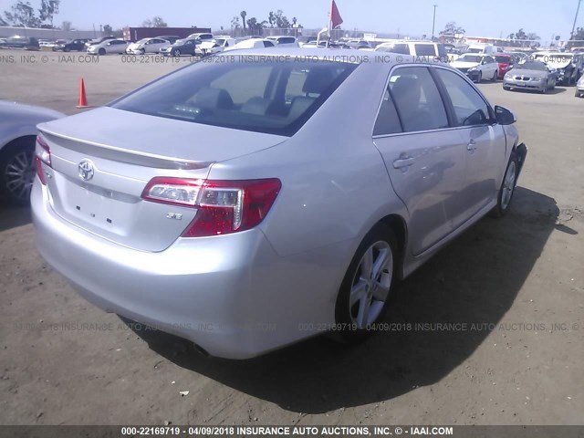 4T1BF1FK2CU202465 - 2012 TOYOTA CAMRY SE/LE/XLE SILVER photo 4