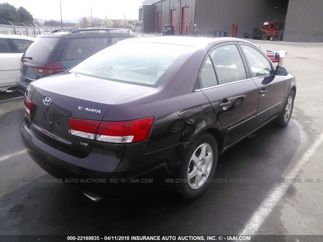 5NPEU46F66H097875 - 2006 HYUNDAI SONATA GLS/LX BURGUNDY photo 4