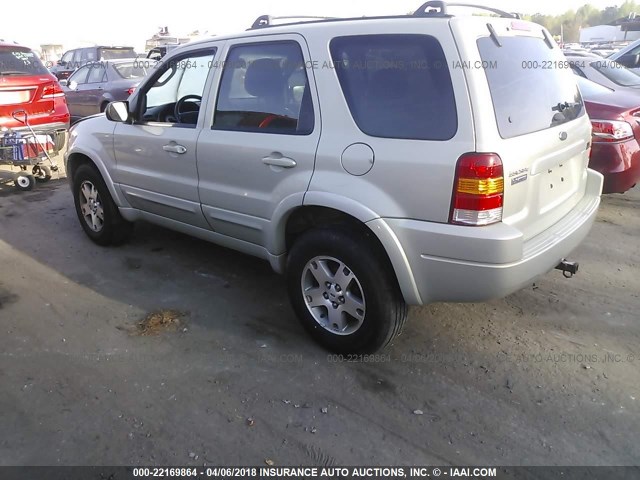 1FMCU04194KA23657 - 2004 FORD ESCAPE LIMITED SILVER photo 3