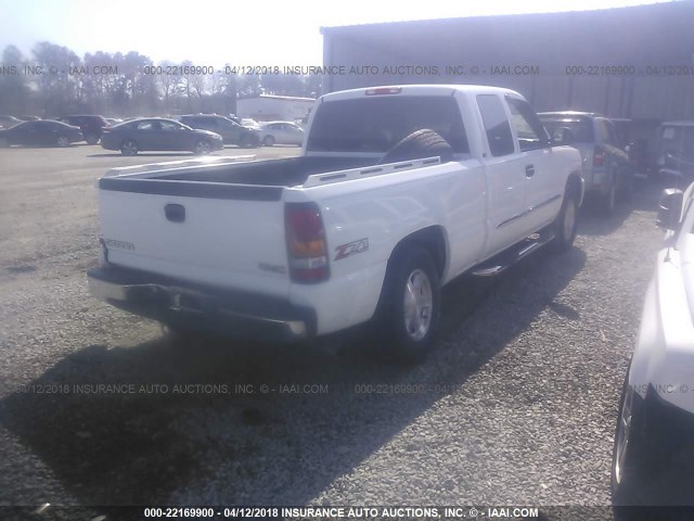 1GTEK19BX5E141677 - 2005 GMC NEW SIERRA K1500 WHITE photo 4