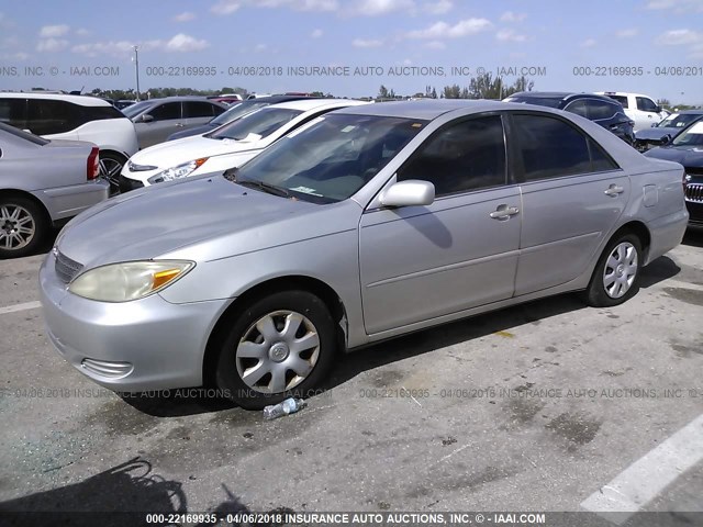 4T1BE32K83U762267 - 2003 TOYOTA CAMRY LE/XLE/SE SILVER photo 2