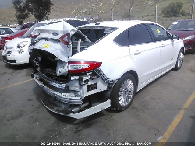 3FA6P0LU9DR310115 - 2013 FORD FUSION SE HYBRID WHITE photo 4