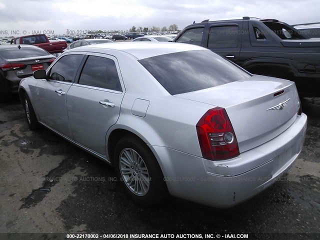 2C3CA4CD6AH139812 - 2010 CHRYSLER 300 TOURING SILVER photo 3