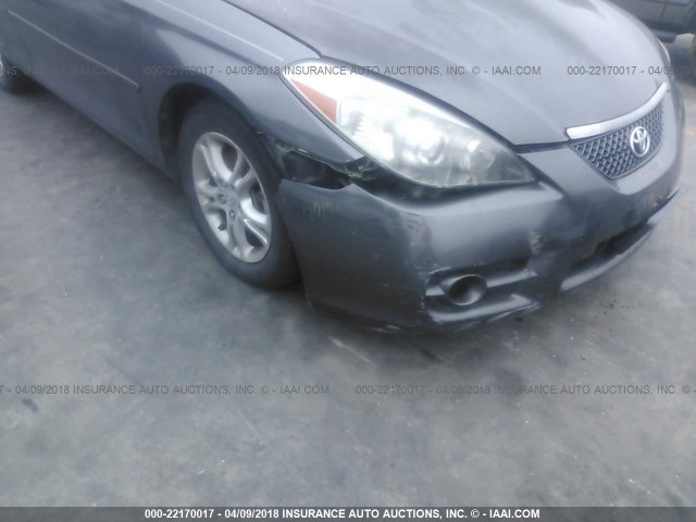 4T1CE30P18U766753 - 2008 TOYOTA CAMRY SOLARA SE/SLE/SPORT GRAY photo 6