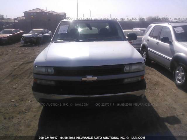 1GCEK19V8YE245079 - 2000 CHEVROLET SILVERADO K1500 WHITE photo 6