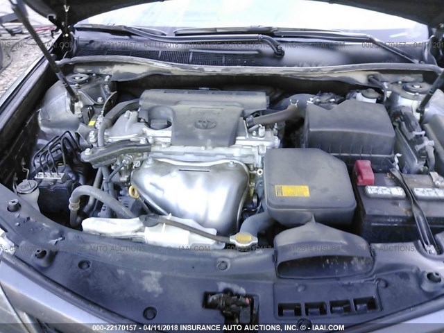 4T1BF1FK0EU464830 - 2014 TOYOTA CAMRY L/SE/LE/XLE ნაცრისფერი ფოტო 10