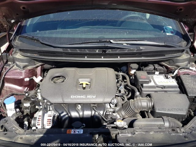 3KPFK4A71JE168018 - 2018 KIA FORTE LX MAROON photo 10