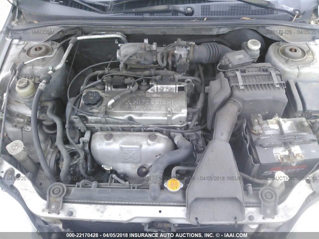 JA3AJ26E53U034138 - 2003 MITSUBISHI LANCER ES SILVER photo 10