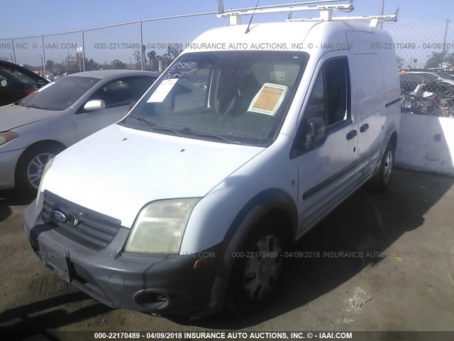 NM0LS7AN0AT021972 - 2010 FORD TRANSIT CONNECT XL WHITE photo 2