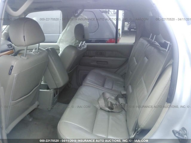 JNRDR09Y12W261329 - 2002 INFINITI QX4 SILVER photo 8