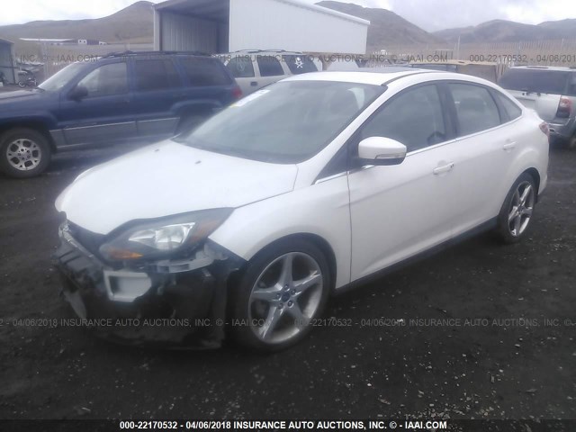 1FADP3J22DL252096 - 2013 FORD FOCUS TITANIUM WHITE photo 2