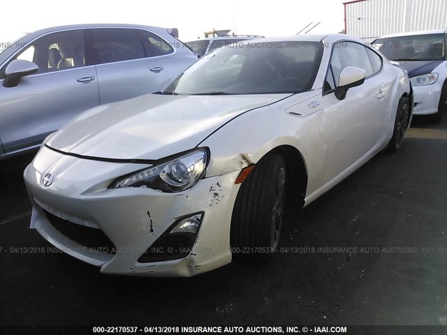 JF1ZNAA10E9706173 - 2014 TOYOTA SCION FR-S WHITE photo 2