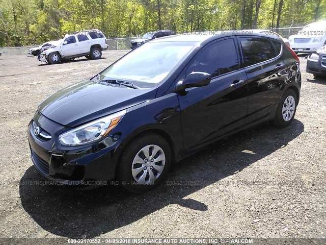 KMHCT5AE0GU270436 - 2016 HYUNDAI ACCENT SE BLACK photo 2