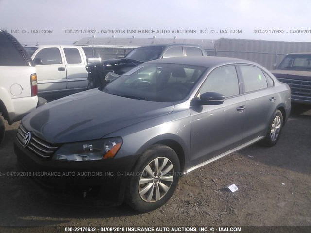 1VWAP7A35DC091558 - 2013 VOLKSWAGEN PASSAT S GRAY photo 2