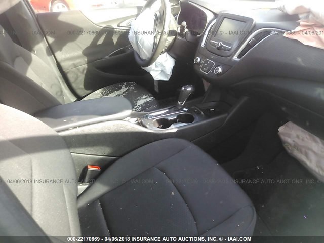 1G1ZB5ST2HF179696 - 2017 CHEVROLET MALIBU LS 灰色 照片 5