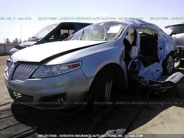 1LNHM93R29G626140 - 2009 LINCOLN MKS BLUE photo 6