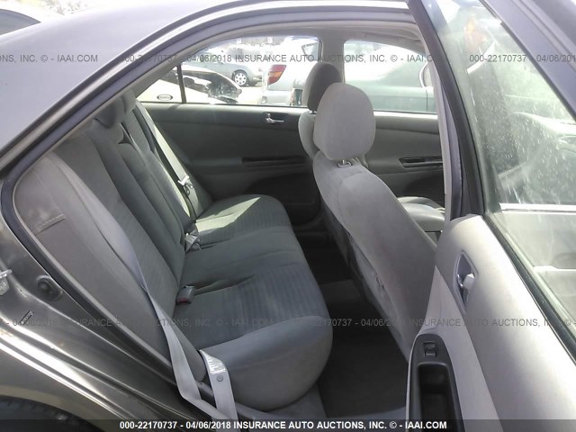 4T1BE32K15U992185 - 2005 TOYOTA CAMRY LE/XLE/SE GRAY photo 8