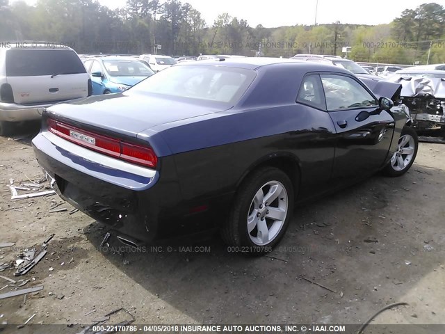 2C3CDYAG1EH184481 - 2014 DODGE CHALLENGER SXT BLUE photo 4