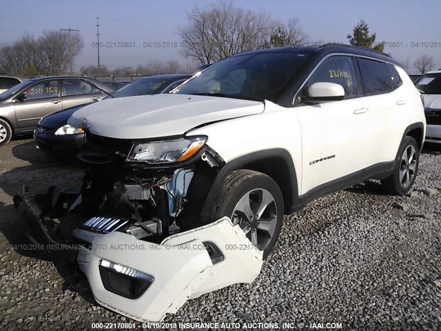 3C4NJDBB7JT117846 - 2018 JEEP COMPASS LATITUDE 白色 照片 2