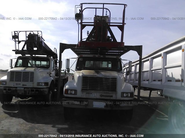 1HTSHADR5YH270504 - 2000 INTERNATIONAL 4900 4900 WHITE photo 7