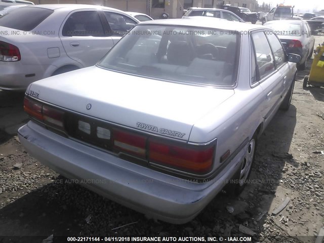 JT2VV21E4M3015840 - 1991 TOYOTA CAMRY DLX 银色 照片 4