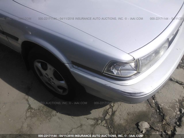 JT2VV21E4M3015840 - 1991 TOYOTA CAMRY DLX 银色 照片 6