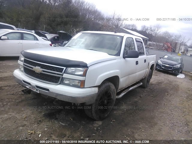 2GCEK13Z961351051 - 2006 CHEVROLET SILVERADO K1500 WHITE photo 2