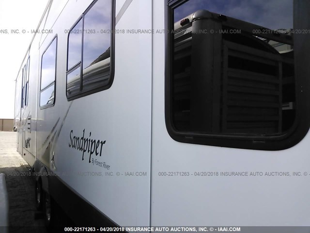 4X4FSAK269J023891 - 2009 FOREST RIVER SANDPIPER  白色 照片 3