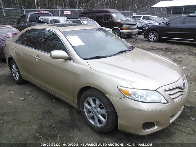 4T1BF3EK5BU172132 - 2011 TOYOTA CAMRY SE/LE/XLE Золотой фото 1