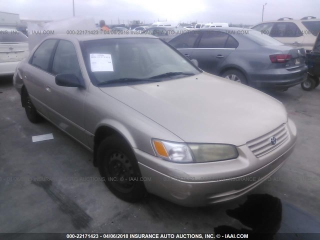 4T1BG22K0XU491036 - 1999 TOYOTA CAMRY CE/LE/XLE 金色 照片 1