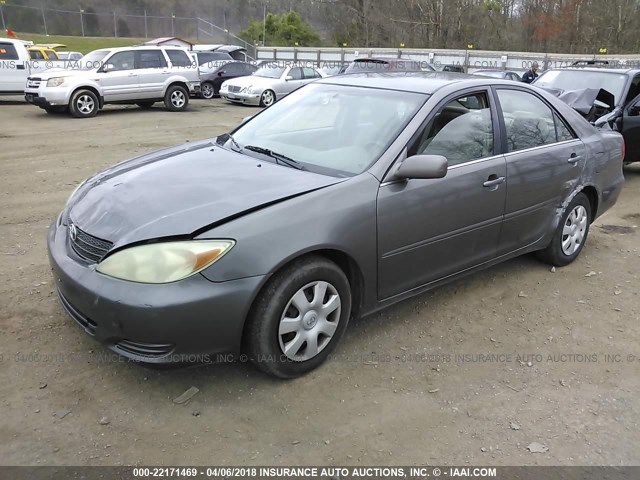 4T1BE32K14U920059 - 2004 TOYOTA CAMRY LE/XLE/SE ნაცრისფერი ფოტო 2
