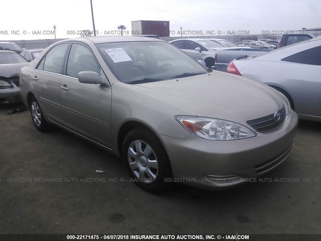 4T1BE32K92U038246 - 2002 TOYOTA CAMRY LE/XLE/SE TAN photo 1