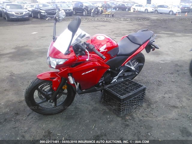 MLHMC4106D5303952 - 2013 HONDA CBR250 R RED photo 2